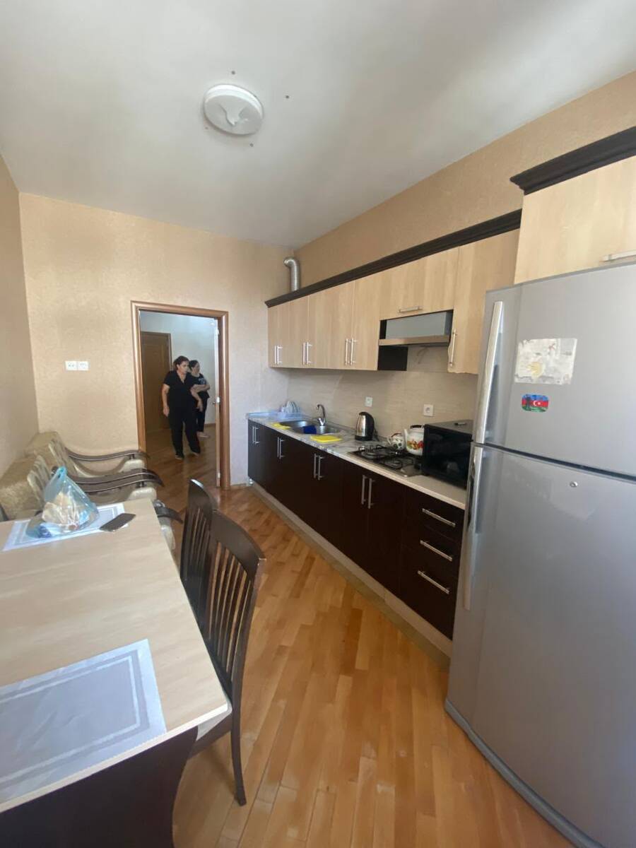 İcarəyə verilir 3 otaqlı yeni tikili 150 m² — Mənzil, Bakı (11)