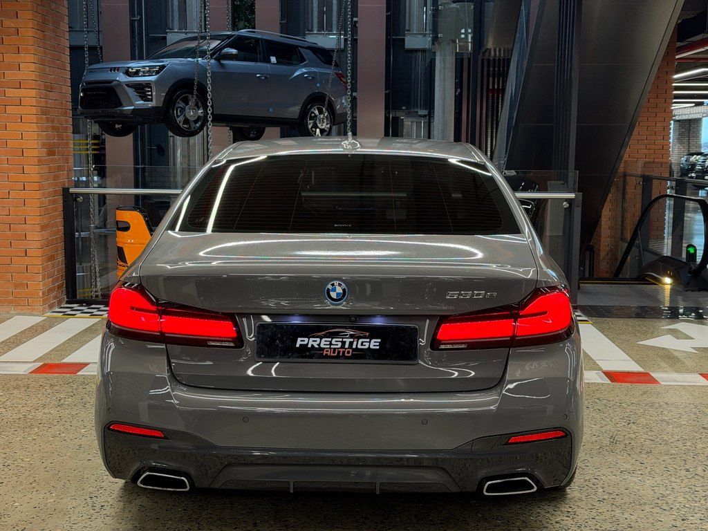 BMW 530e, 2.0 L, 12 kWh, 2021 il, 80 000 km — Avtomobillər, Bakı (6)