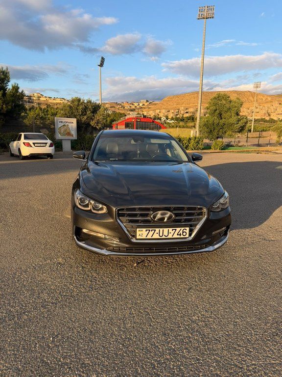 Hyundai Grandeur, 2.2 L, 2017 il, 252 000 km 77-UJ-746 — Avtomobillər, Bakı