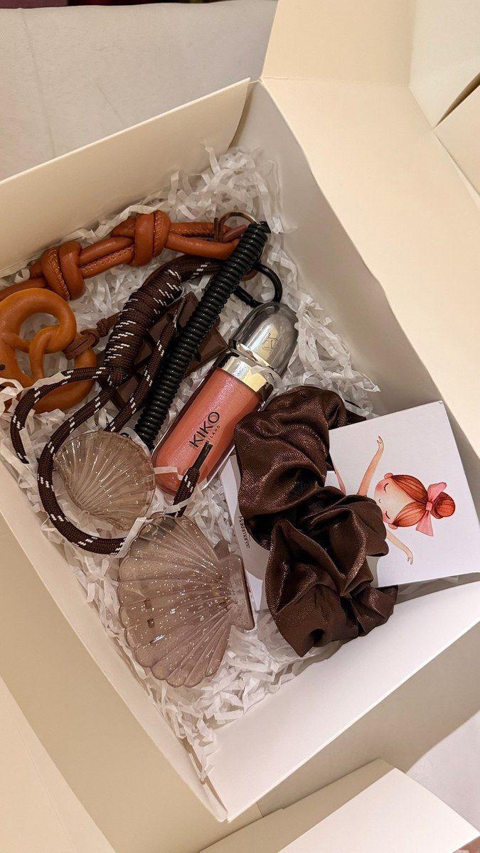 Hədiyyəlik gift boxlar — Şəxsi əşyalar, Bakı