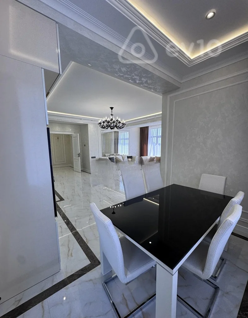4 otaqlı mənzil, 146 m², Təbriz küç — Mənzil, Bakı (2)