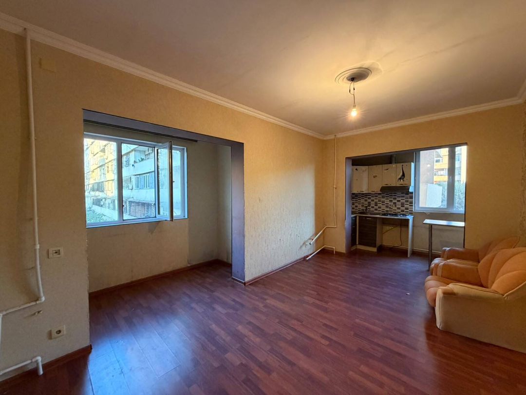 Satılır 2 otaqlı köhnə tikili 45 m² — Mənzil, Bakı (3)