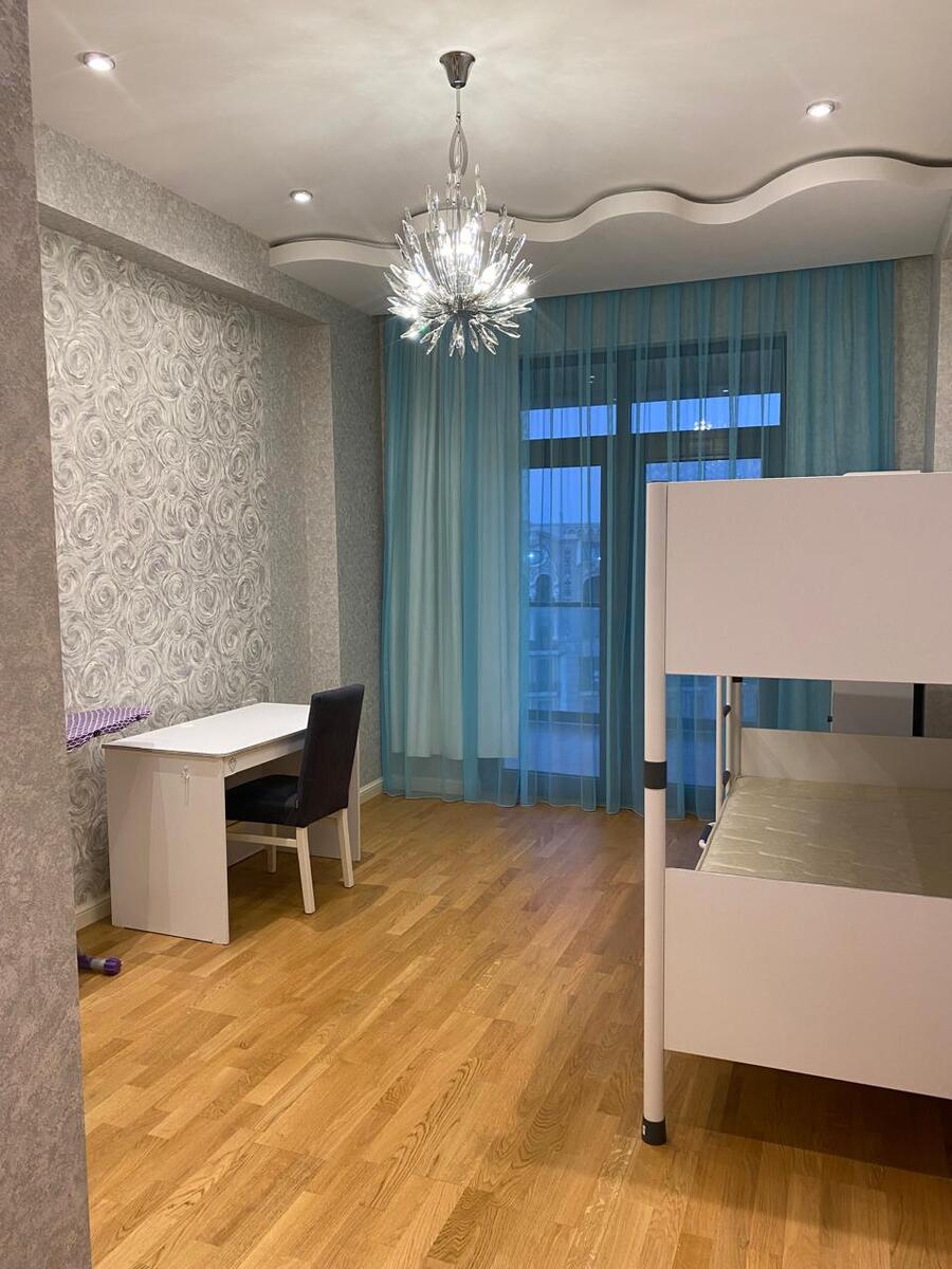 İcarəyə verilir 3 otaqlı yeni tikili 178 m² — Mənzil, Bakı (9)