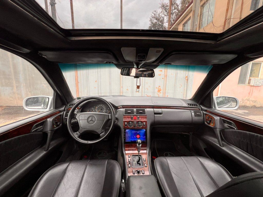Mercedes E 220, 2.2 L, 1998 il, 308 000 km 09-BY-391 — Avtomobillər, Sumqayıt (8)
