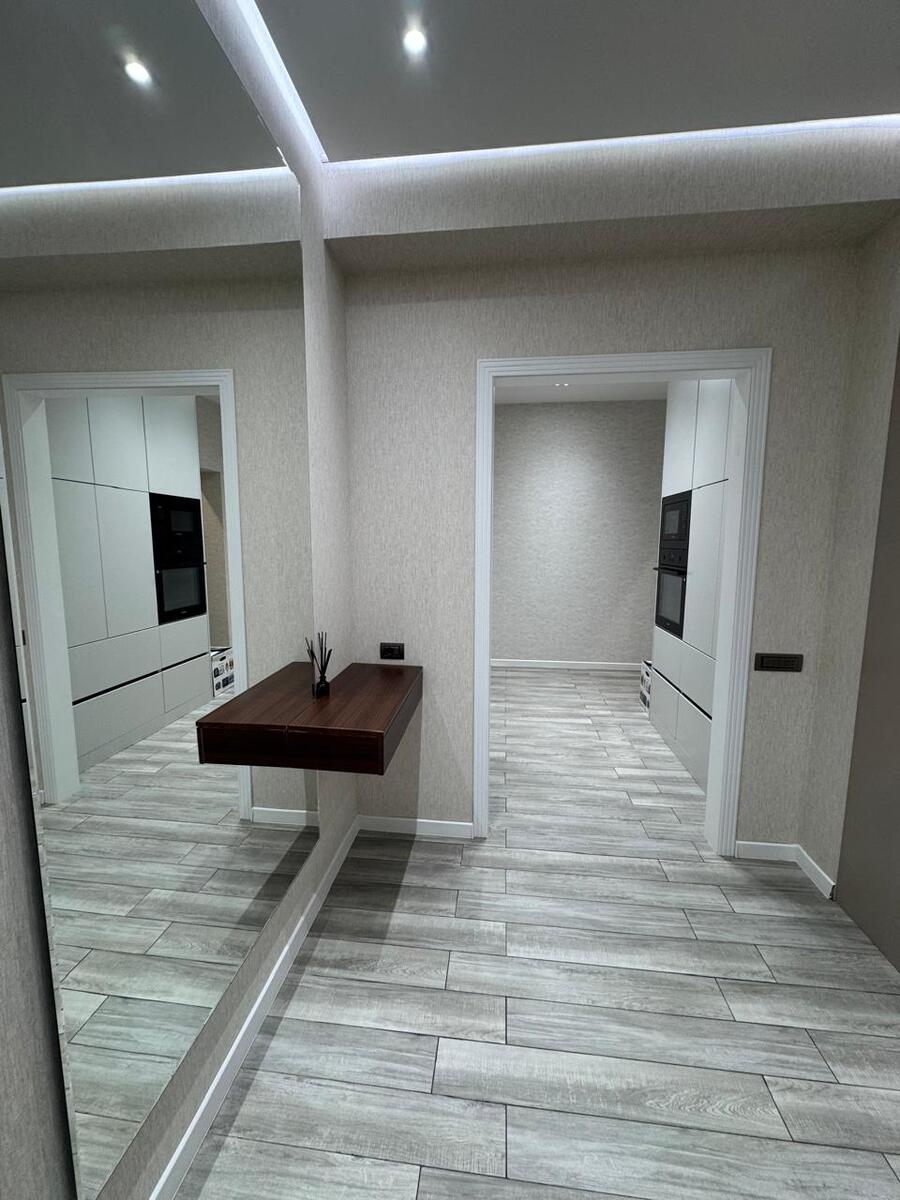 İcarəyə verilir 3 otaqlı yeni tikili 110 m² — Mənzil, Bakı (11)