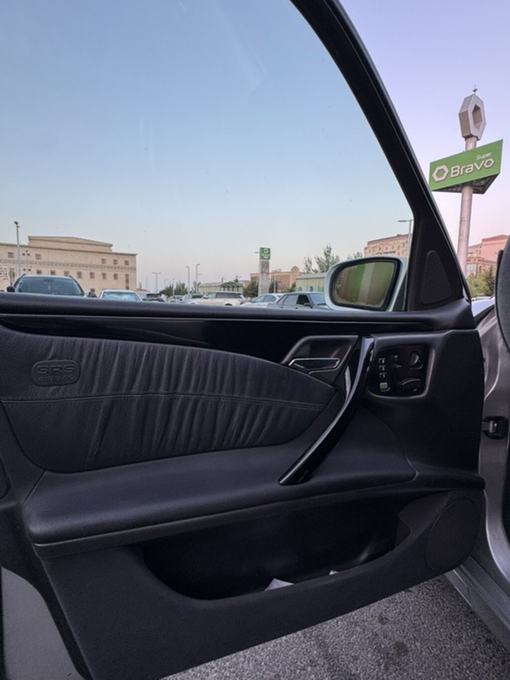 Mercedes-Benz E-Class: 2.2 l 2000 il Sedan 50-CJ-994 — Avtomobillər, Sumqayıt (5)