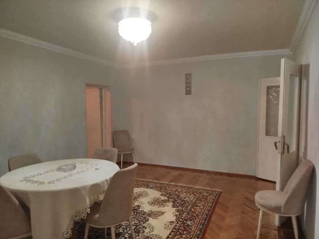 Satılır 4 otaqlı köhnə tikili 100 m² — Mənzil, Bakı (3)