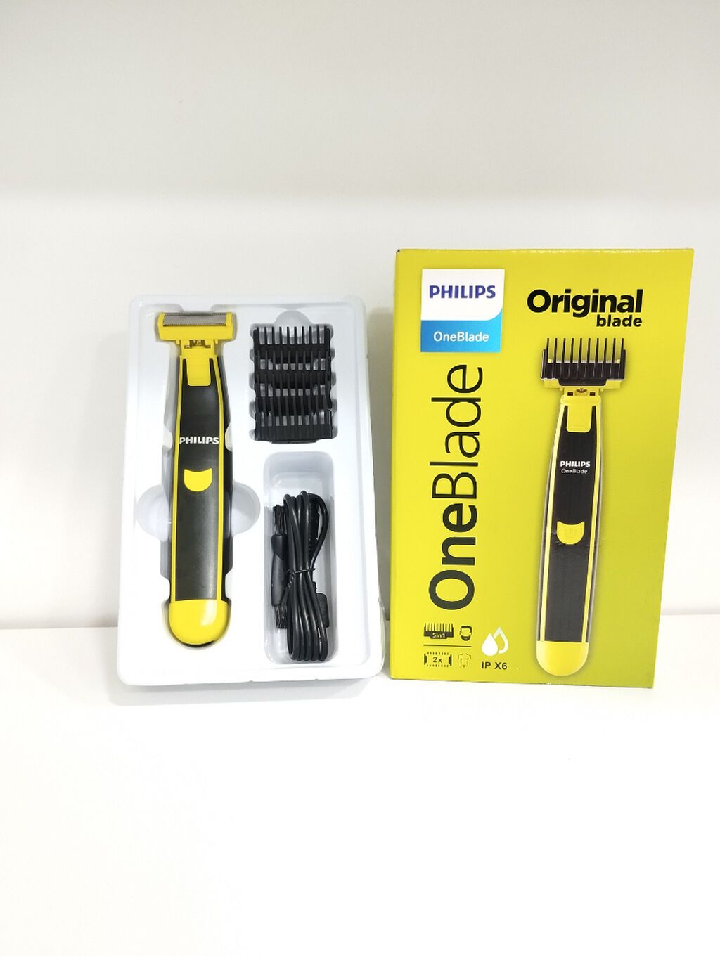 Philips One Blade - Üzqırxan 7000RPM 600MAH 120 Dəqiqə 1/2/4/6mm Sarı — Saç kəsmə maşınları, Bakı