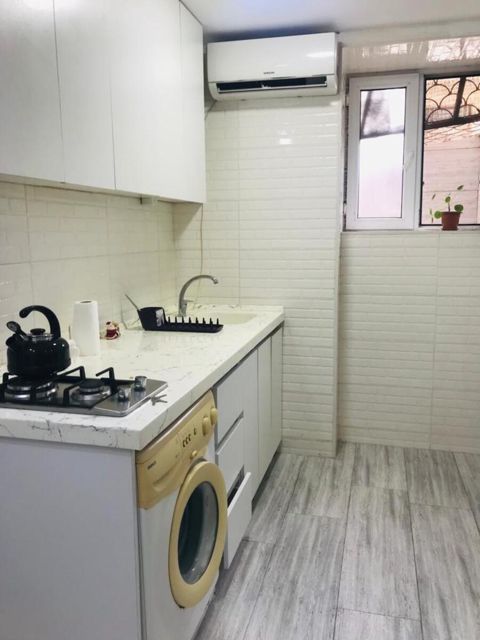 İcarəyə verilir 1 otaqlı köhnə tikili 25 m² — Bakı