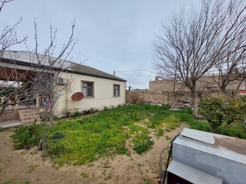 Satılır 3 otaqlı həyət evi/bağ evi 100 m² — Bakı