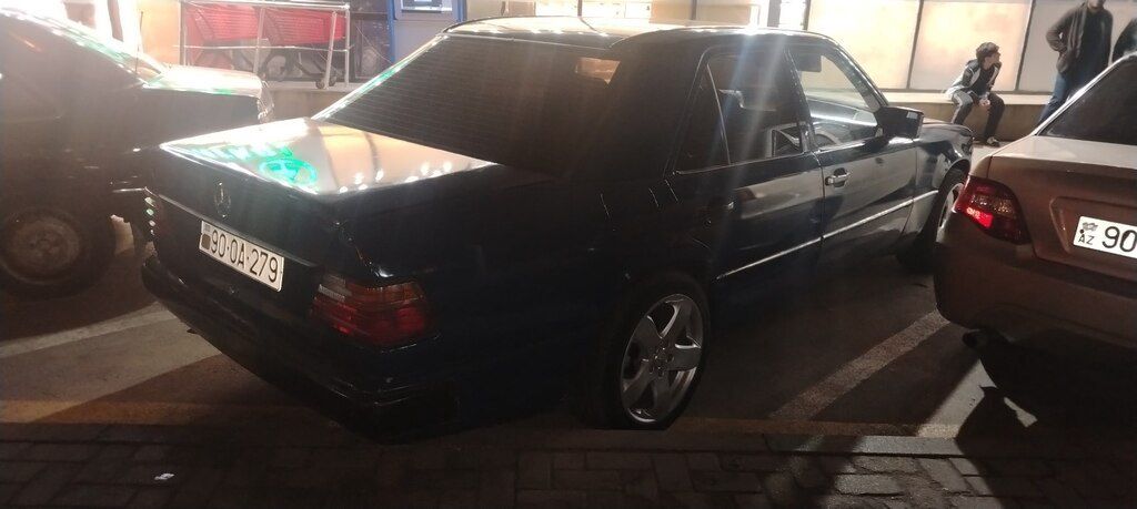 Mercedes 230 E, 2.3 L, 1988 il, 450 000 km 90-OA-279 — Avtomobillər, Bakı (7)