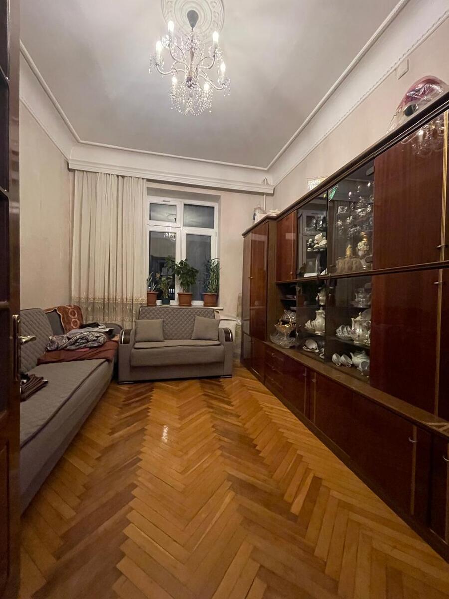 Satılır 5 otaqlı köhnə tikili 140 m² — Mənzil, Bakı (9)