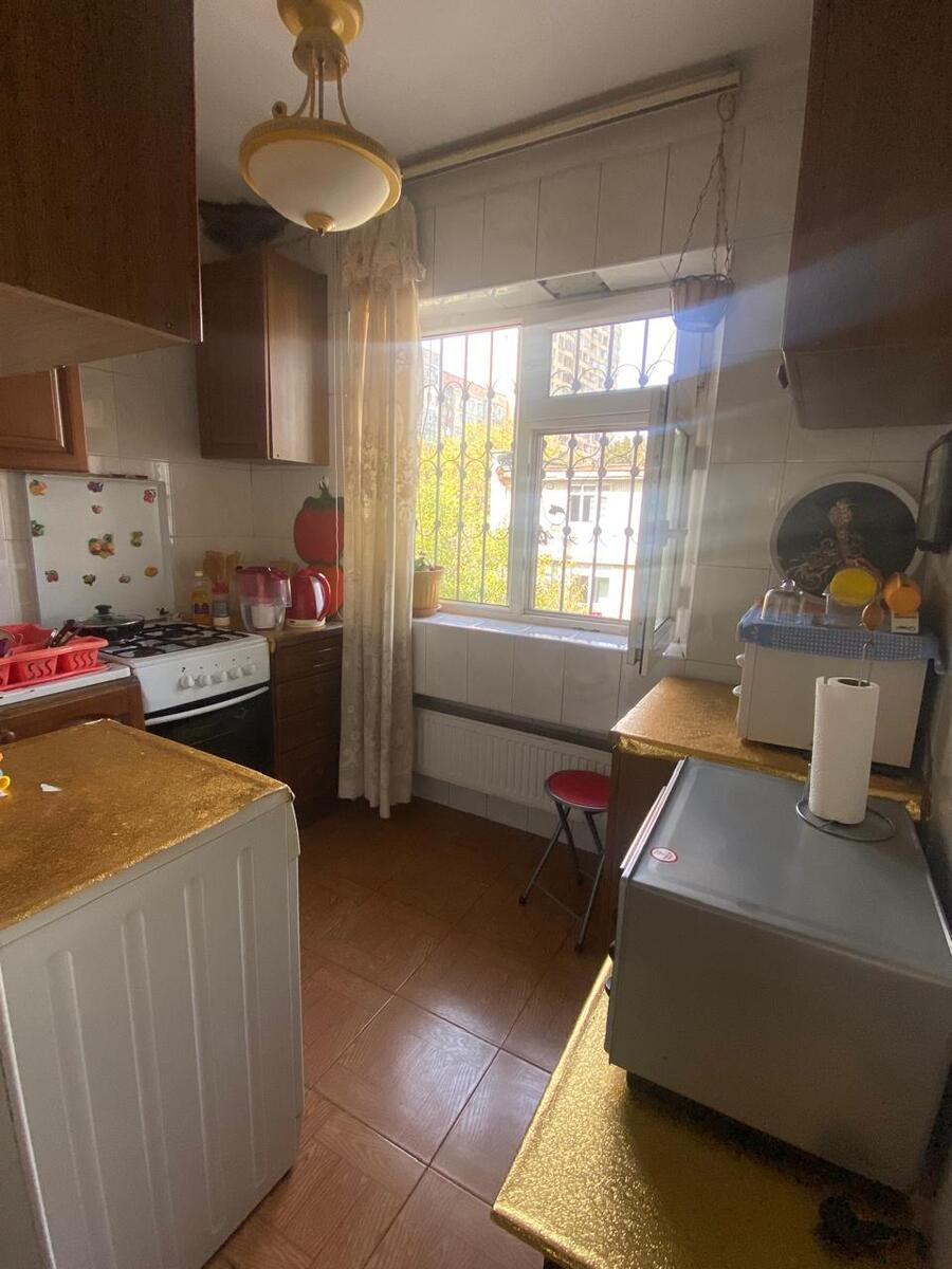 İcarəyə verilir 3 otaqlı köhnə tikili 70 m² — Mənzil, Bakı (6)