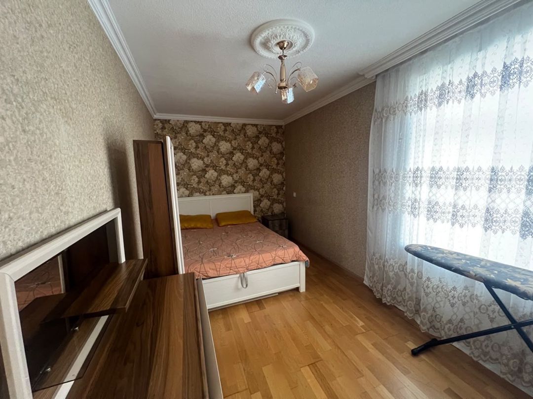 İcarəyə verilir 2 otaqlı köhnə tikili 75 m² — Mənzil, Bakı (4)