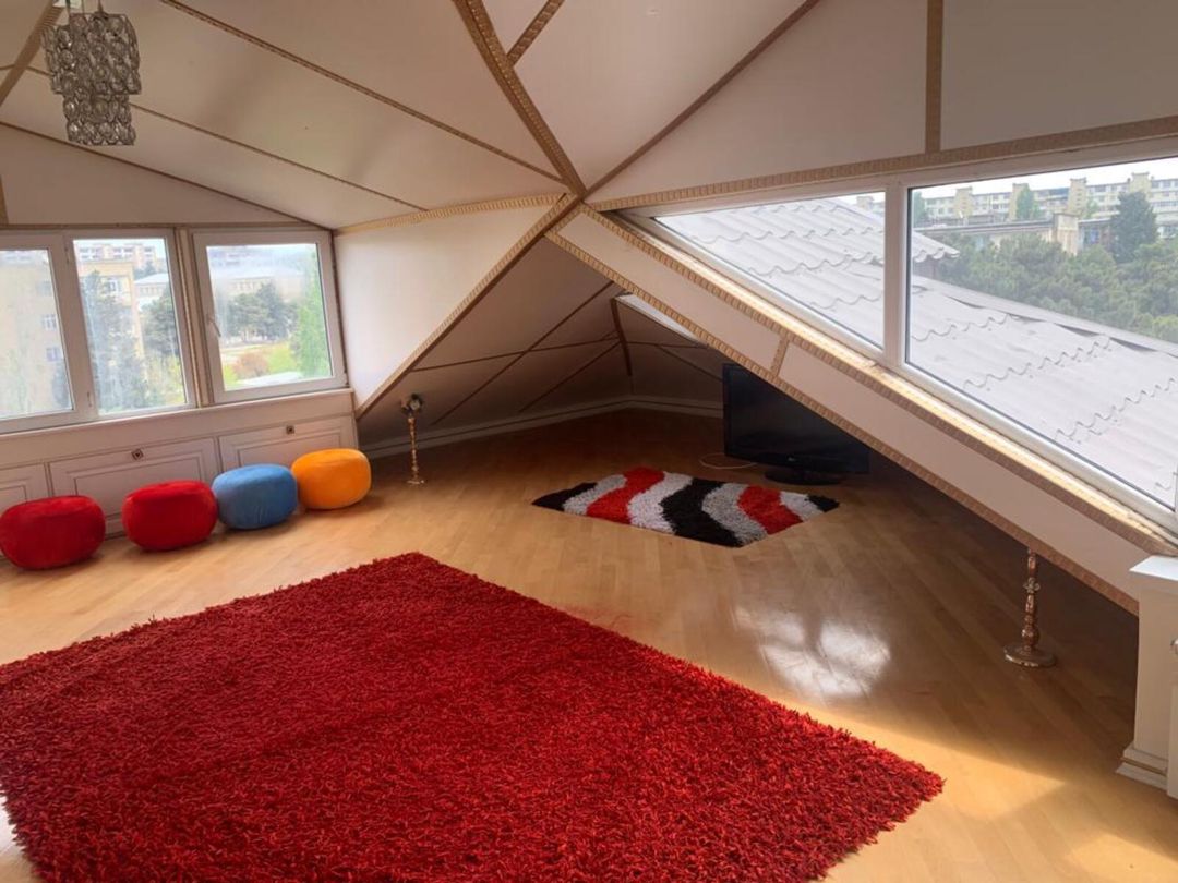 Satılır 5 otaqlı yeni tikili 200 m² — Mənzil, Bakı (4)