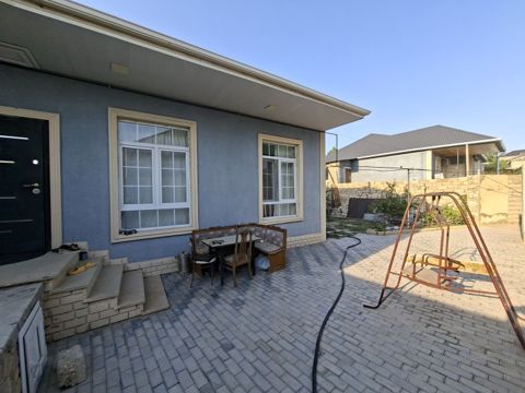 Satılır 3 otaqlı həyət evi/bağ evi 90 m² — Дом, вилла