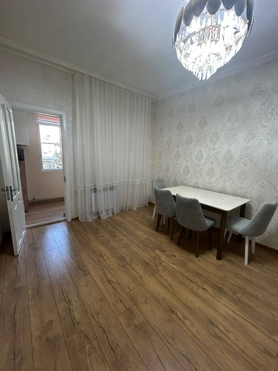 Satılır 2 otaqlı köhnə tikili 60 m² — Mənzil, Bakı (7)