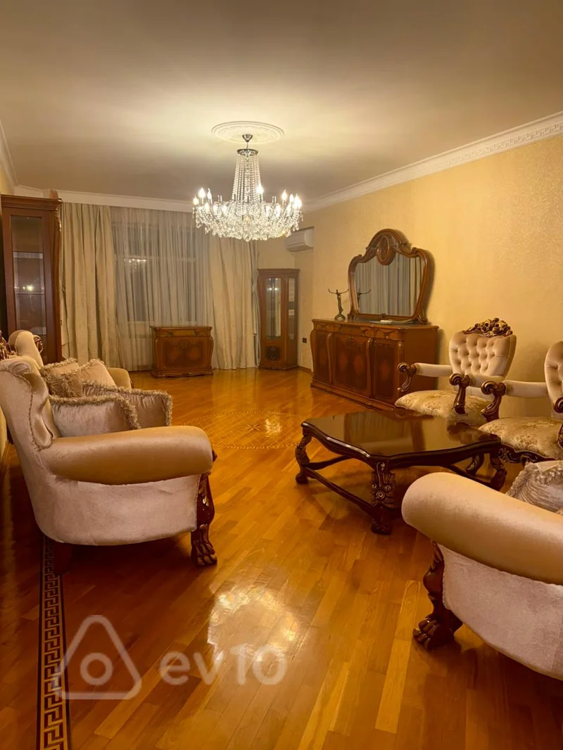 3 otaqlı mənzil, 165 m², Afiyəddin Cəlilov küçəsi — kirayə — Mənzil, Bakı (2)