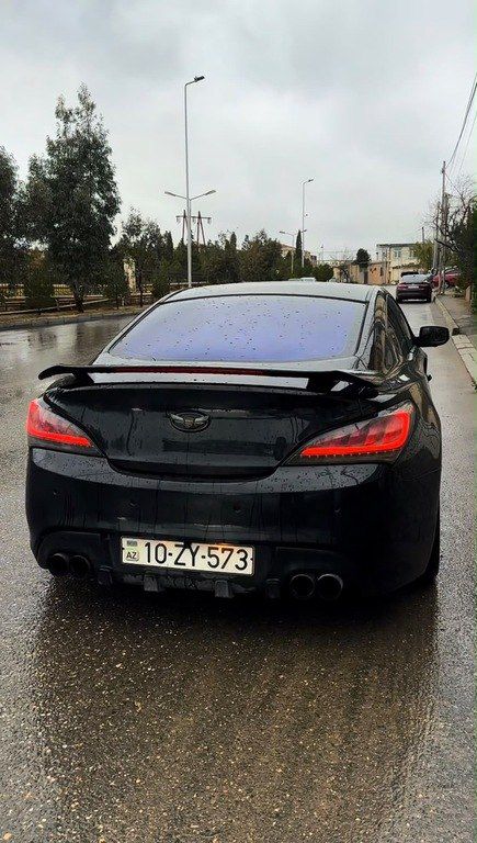 Hyundai Genesis Coupe, 3.8 L, 2011 il, 300 000 km 10-ZY-573 — Avtomobillər, Bakı (2)