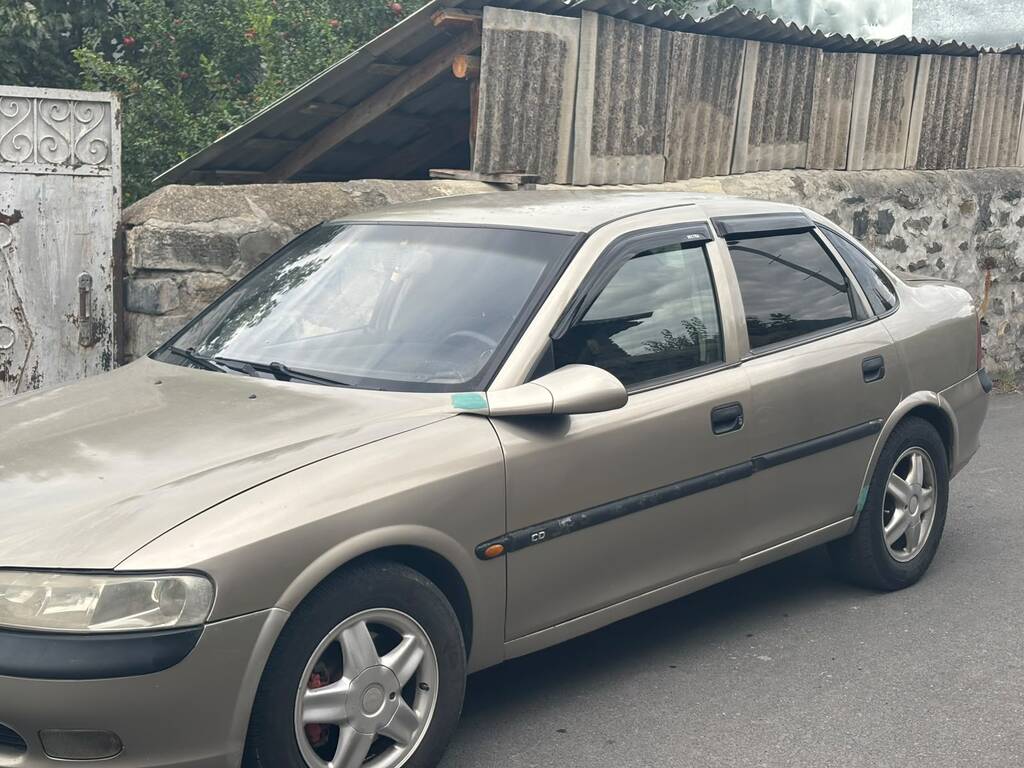 Opel Vectra, 2.0 L, 1997 il, 533 257 km 10-OV-232 — Avtomobillər, Qax (4)