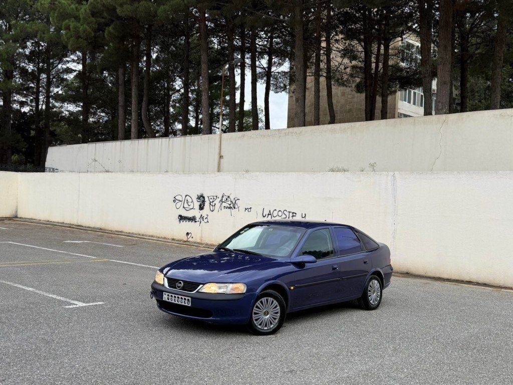 Opel Vectra, 1.8 L, 1997 il, 321 580 km — Avtomobillər, Sumqayıt (2)