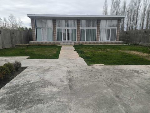Satılır 5 otaqlı həyət evi/bağ evi 150 m² — Xaçmaz