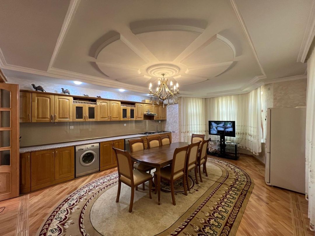 Satılır 9 otaqlı həyət evi/bağ evi 700 m² — Ev, villa, Şamaxı (3)