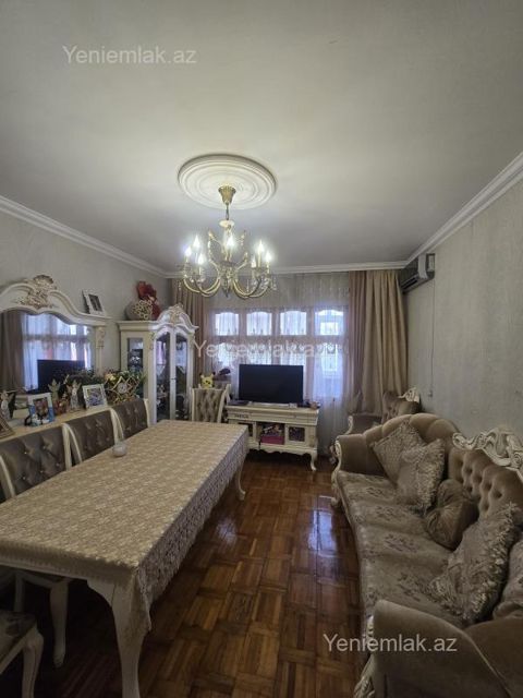 Satılır 2 otaqlı Bina evi menzil (Köhnə tikili), 58 m², 13-cü mikrorayon — Sumqayıt