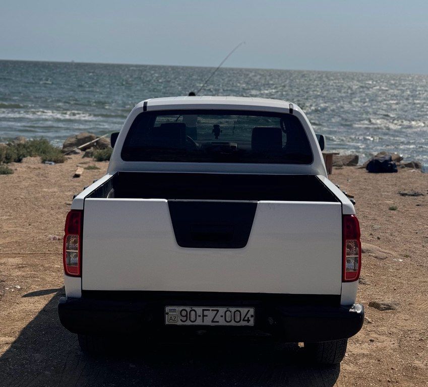 Nissan Navara, 2.5 L, 2011 il, 310 000 km 90-FZ-004 — Avtomobillər, Bakı (4)