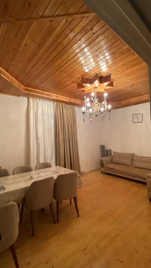 Bakı, Ceyranbatan, 154 kv. m, 5 otaqlı, Hovuzsuz — 65 000 ₼ · Bakı, Nərimanov · Ev, villa Bakı, Ceyranbatan, 154 kv. m, 5 otaqlı, Hovuzsuz — Bakı