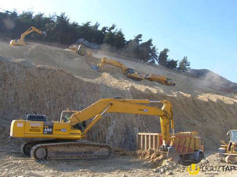 Tikinti texnikası Cat sifarişlə xaricdən qetirilməsi — Bakı