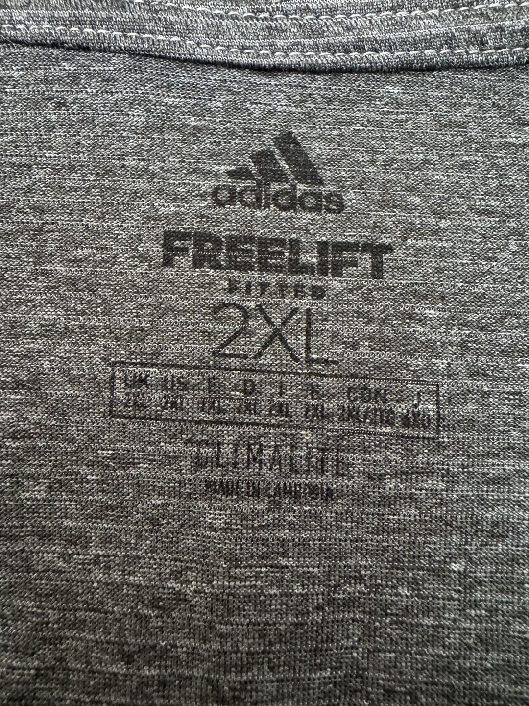 Futbolka ADiDAS ClimaLite — Geyim, ayakkabı, aksesuarlar, Bakı (2)
