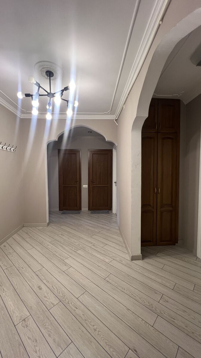 Satılır 4 otaqlı köhnə tikili 100 m² — Mənzil, Bakı (9)