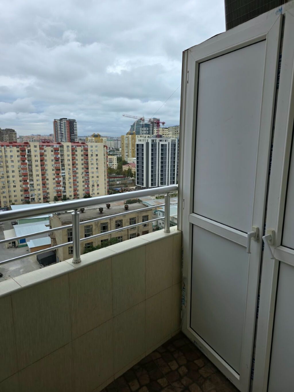 Xətai metrosu yaxınlığında 3 otaqlı kirayə mənzil Ünvan: Bakı — Mənzil, Bakı (7)