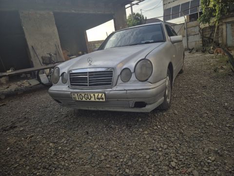 Mercedes E 290, 1997 il — Mingəçevir