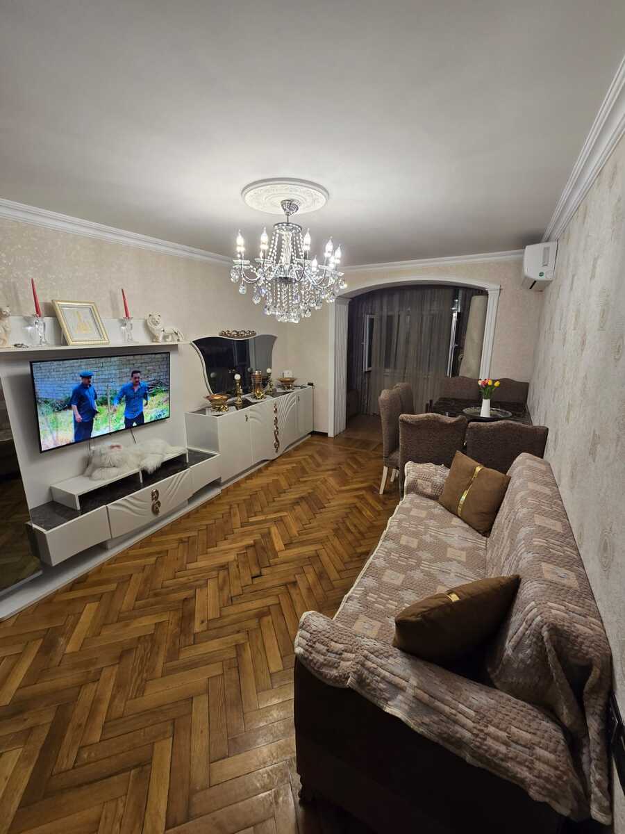 Satılır 3 otaqlı köhnə tikili 68 m² — Mənzil, Bakı (2)