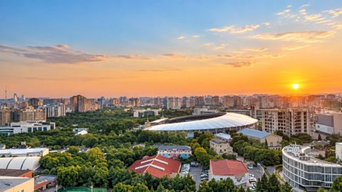 Satılır 3 otaqlı yeni tikili 136 m² — Bakı