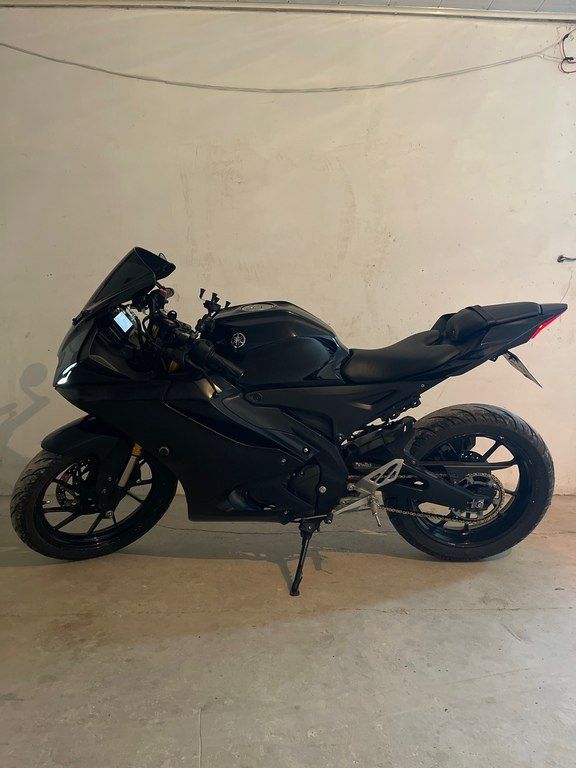 Yamaha R15 V4, 150 sm3, 2022 il, 19 000 km — Motosikletlər, Siyəzən (3)