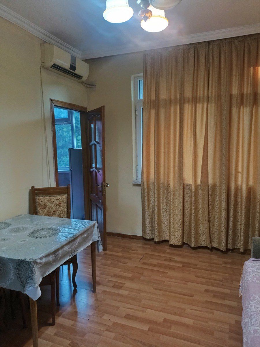 Satılır 2 otaqlı köhnə tikili 45 m² — Mənzil, Bakı (10)