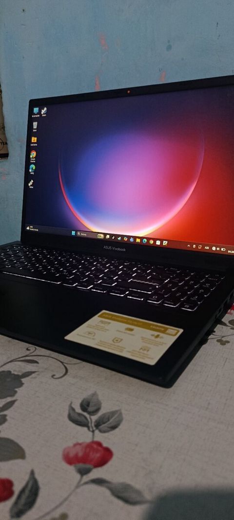 Noutbuk Asus — Bakı