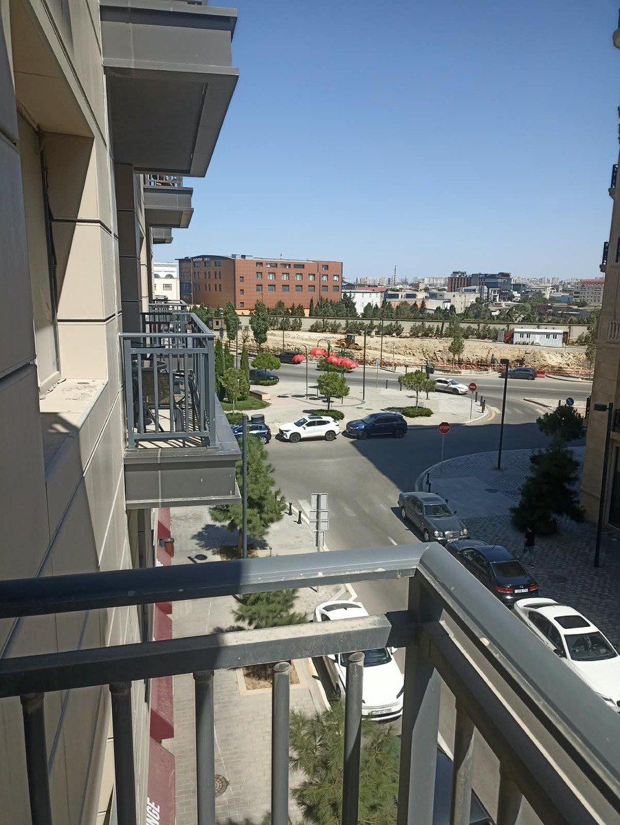 Satılır 5 otaqlı yeni tikili 202 m² — Mənzil, Bakı (4)