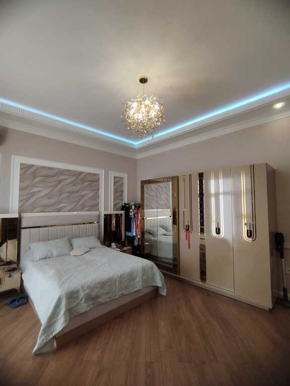 Satılır 4 otaqlı həyət evi/bağ evi 280 m² — Ev, villa, Bakı (9)