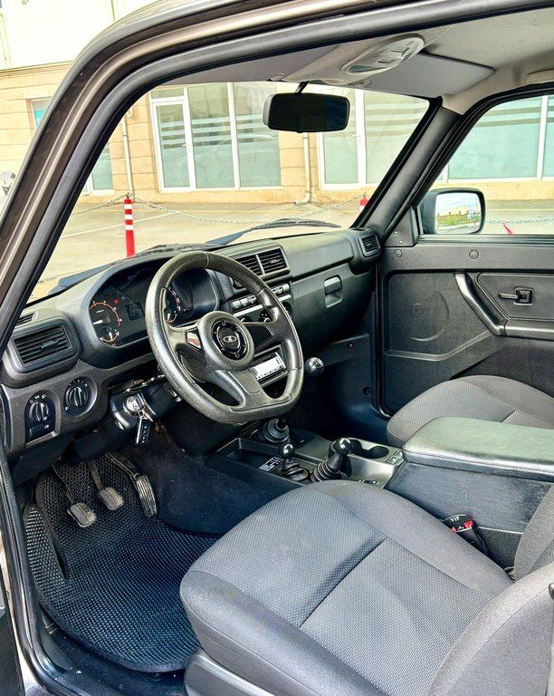 Lada (VAZ) Niva, 1.7 L, 2024 il, 27 000 km — Avtomobillər, Bakı (8)