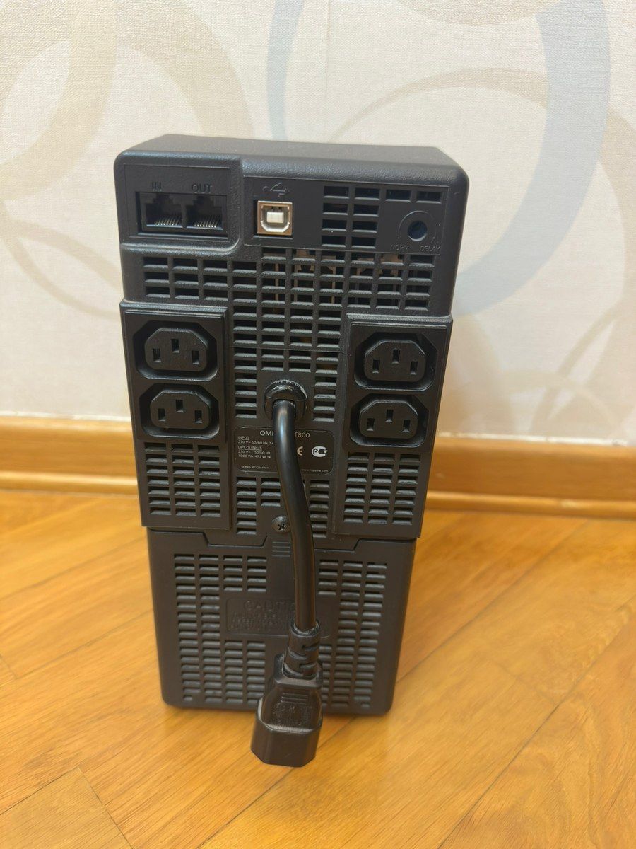 UPS Tripp Lite 800VA — Periferik cihazlar, Bakı (3)