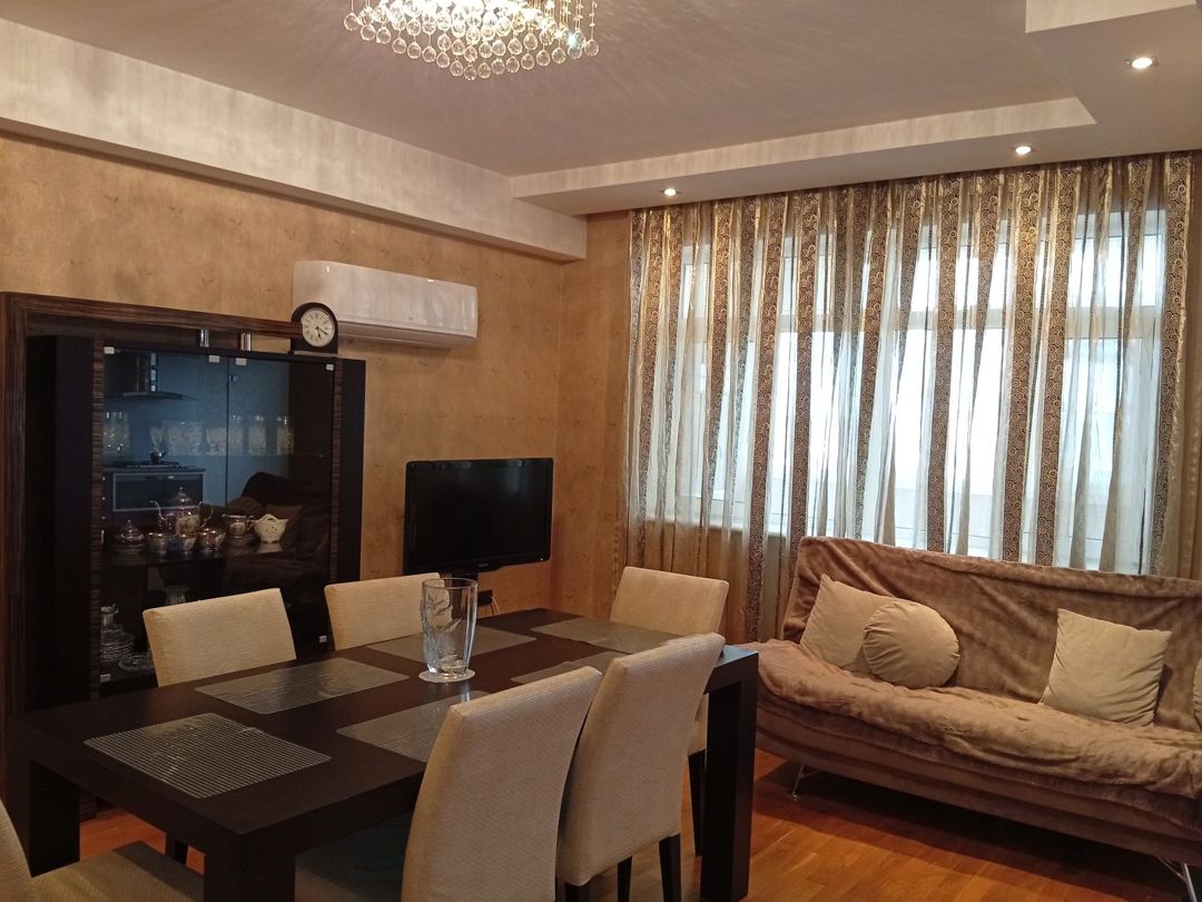 Satılır 2 otaqlı yeni tikili 82 m² — Mənzil, Bakı (10)