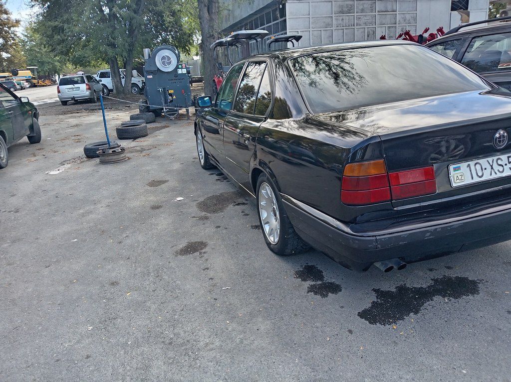 BMW 525, 2.5 L, 1992 il, 398 255 km 10-XS-525 — Avtomobillər, Qax (4)