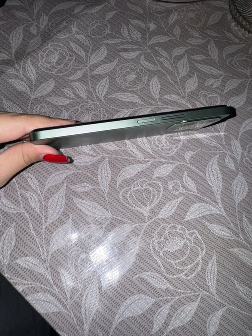 Yaşıl rəngli smartfon Xüsusiyyətlər: - Arxa tərəfdə kvadrat modulda 4 — Digər smartfonlar, Bakı (3)