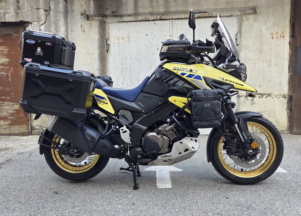 Suzuki V-Strom 1000, 1000 sm3, 2021 il, 27 400 km — Motosikletlər, Bakı (3)