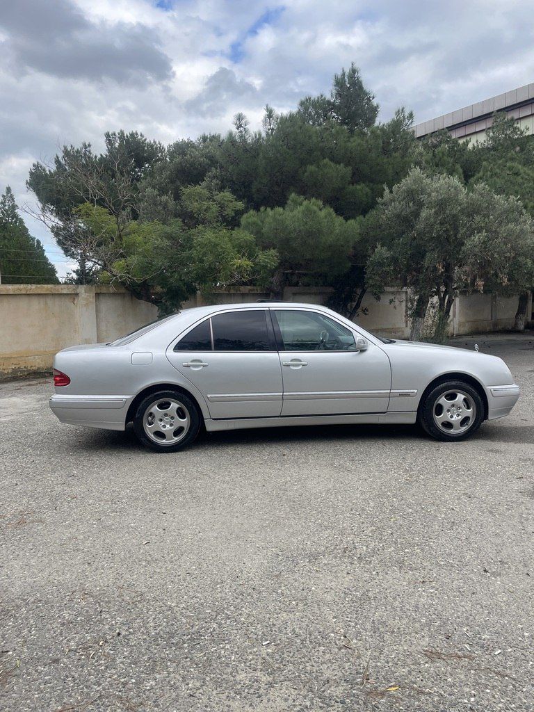 Mercedes E 240, 2.4 L, 1999 il, 410 000 km — Avtomobillər, Bakı (4)