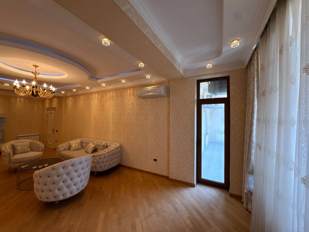 İcarəyə verilir 3 otaqlı yeni tikili 180 m² — Mənzil, Bakı (5)